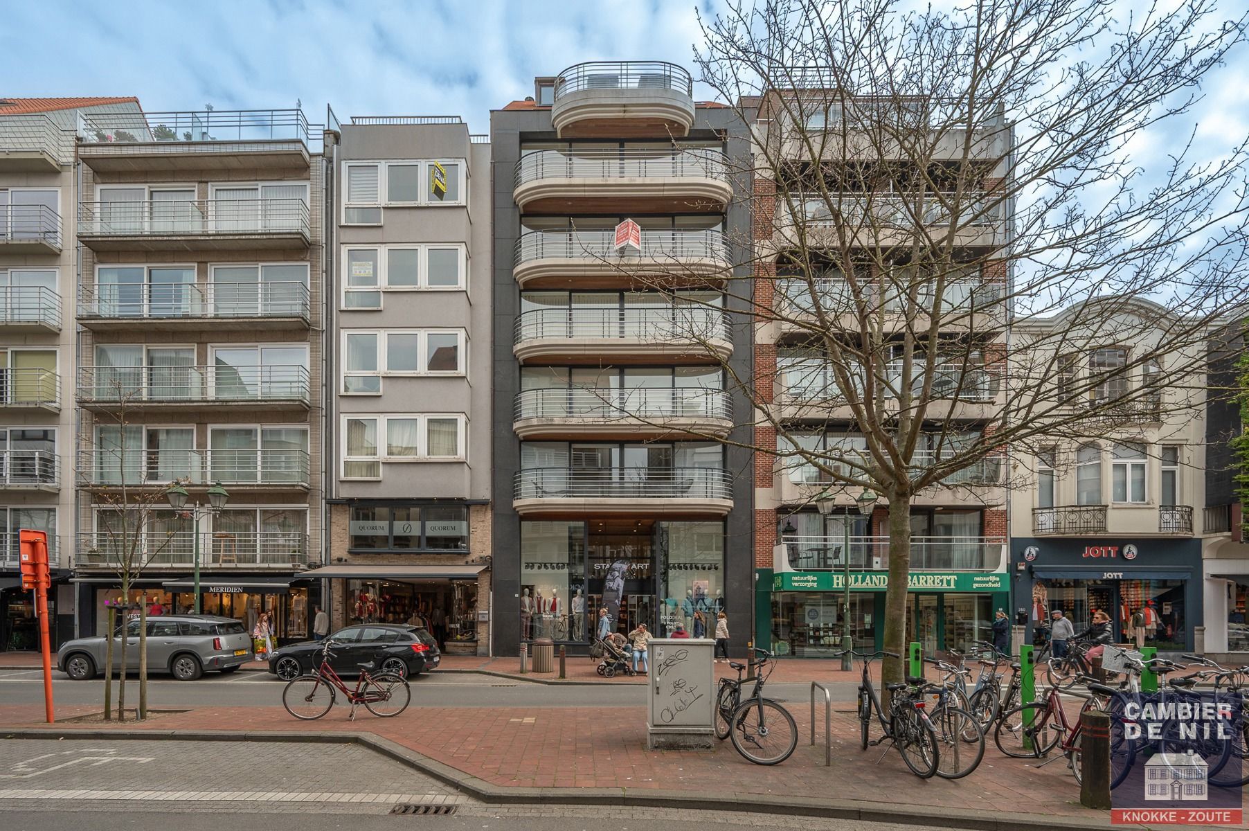 Ongemeubeld, ruim 3 SK-appartement op de Lippenslaan  foto 19