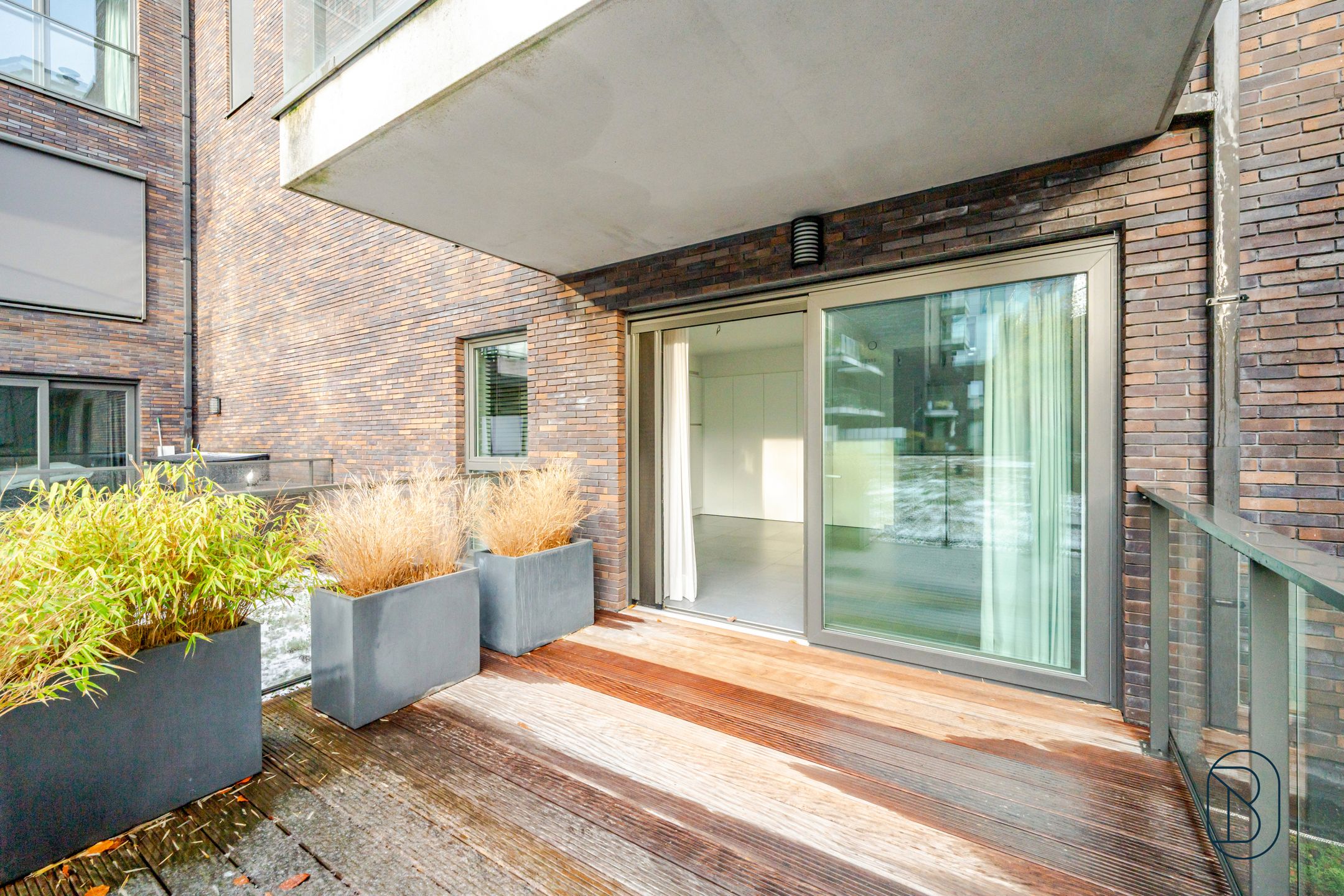 Recent leuk appartement met terras in centrum Roeselare foto 15