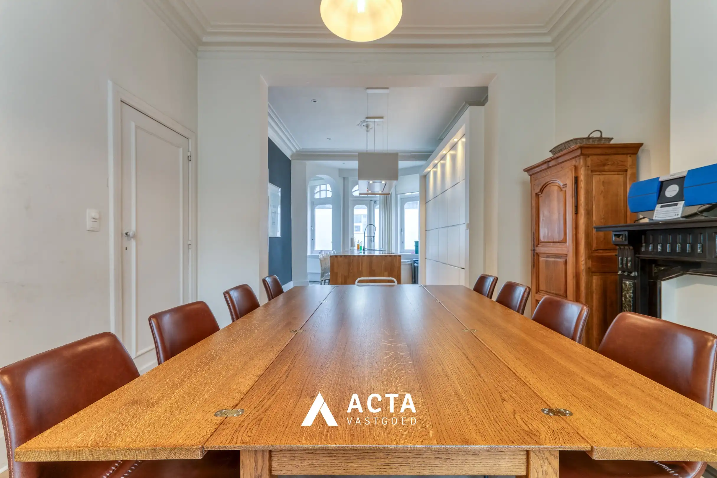 Gerenoveerd herenhuis in het centrum van Oostende foto 7