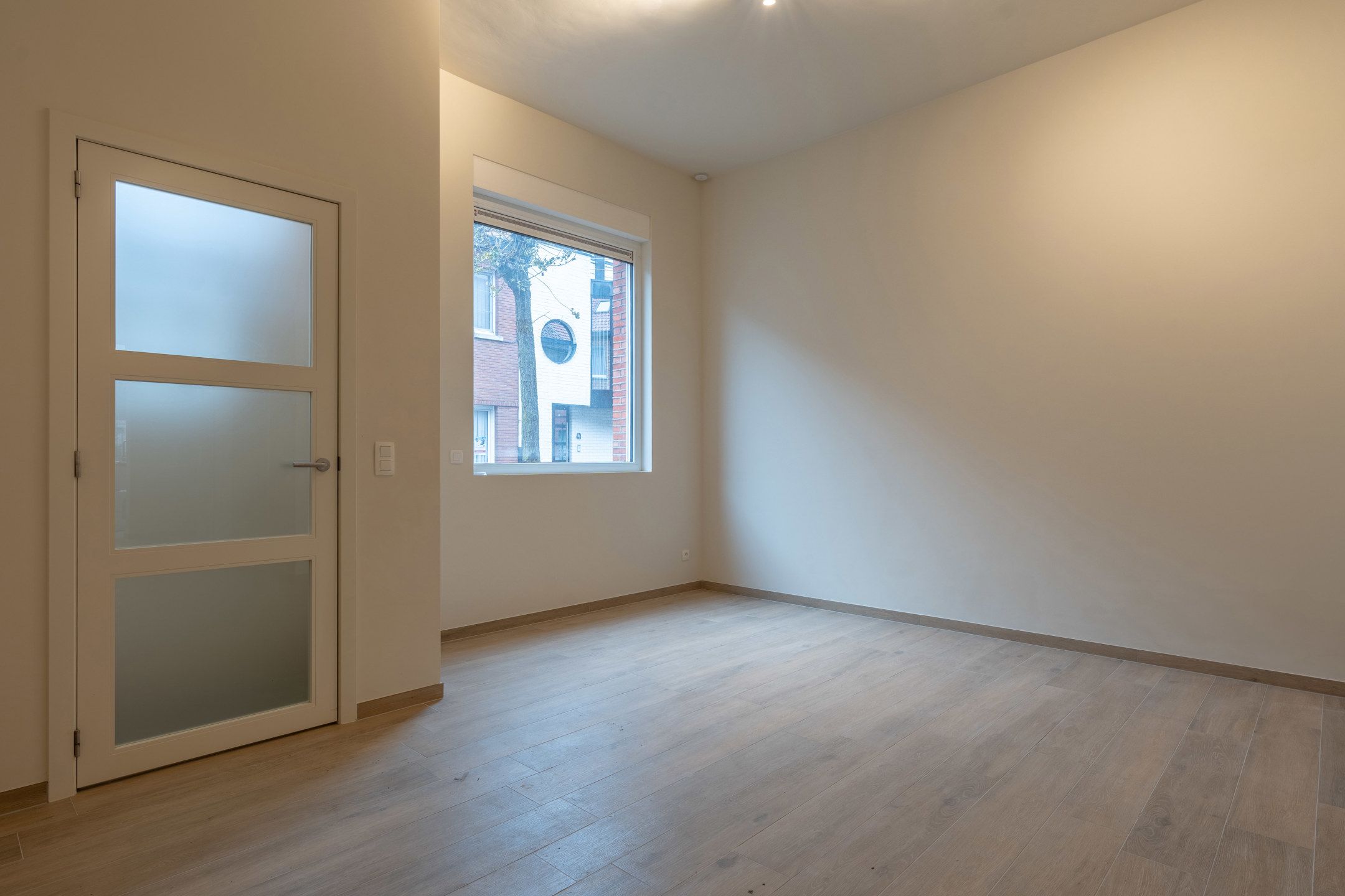 Stadswoning met 3 slpk's, tuin en dubbele garage te Turnhout foto 7