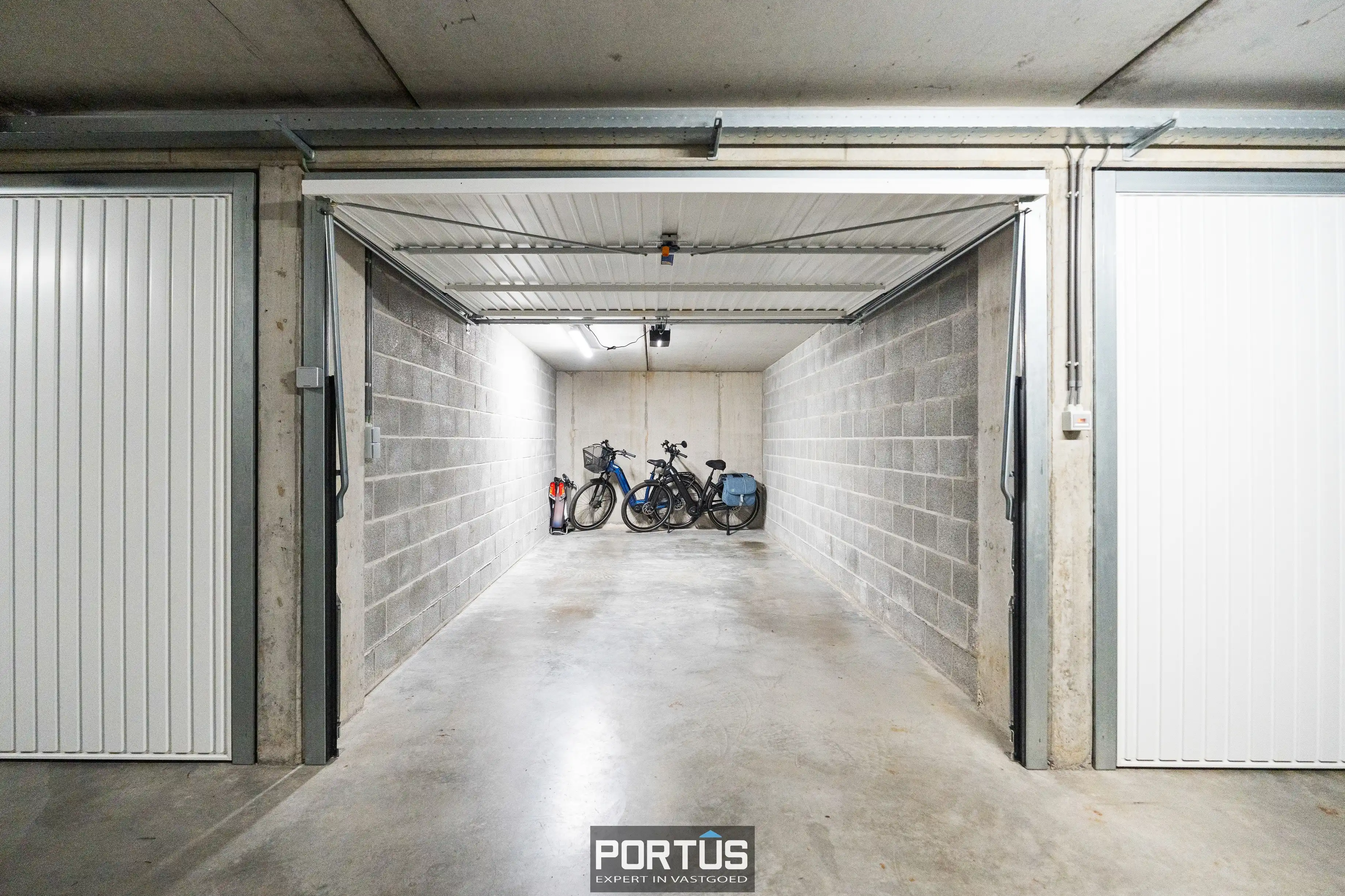 Ruim zonnig hoekappartement te koop te Nieuwpoort foto 22