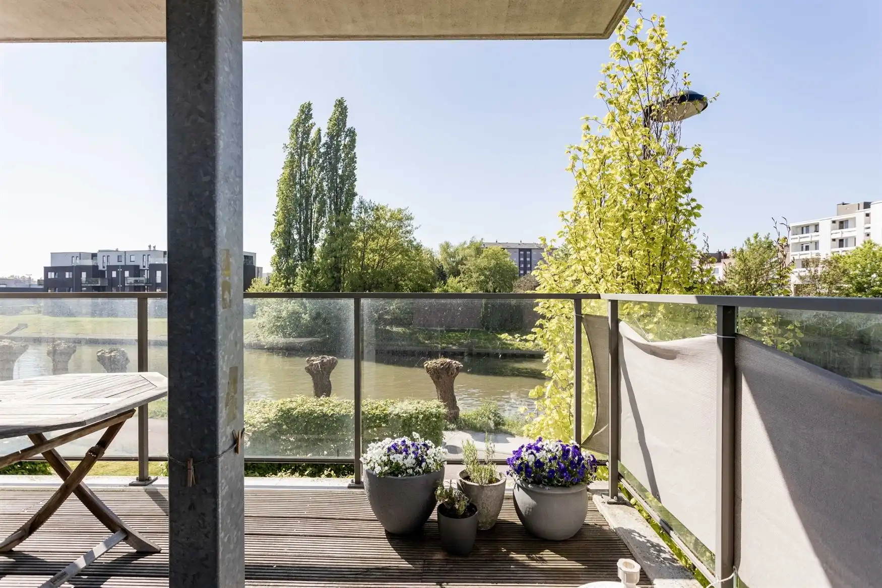 Hoekappartement met Leiezicht nabij centrum Deinze foto 10