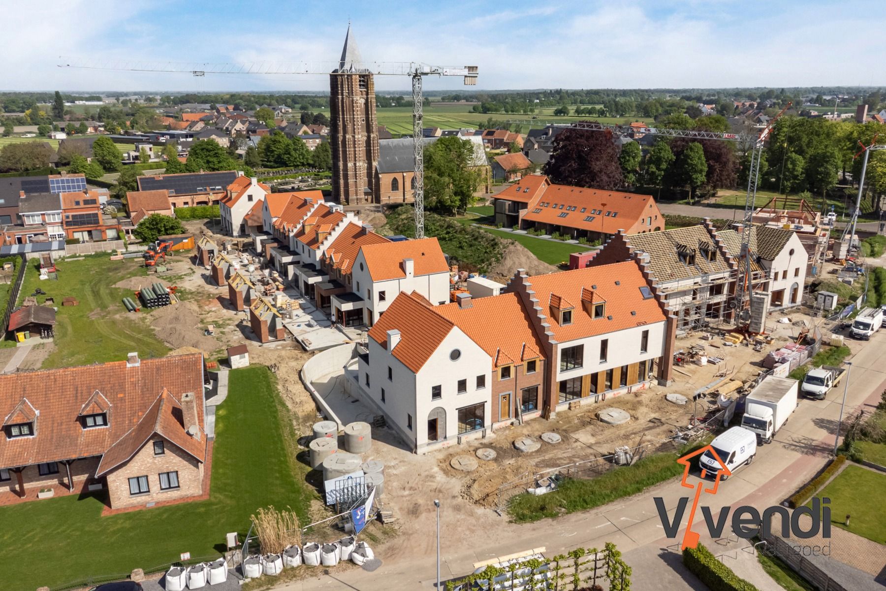 Stijlvol wonen in de schaduw van de St-Michielskerk. foto 8