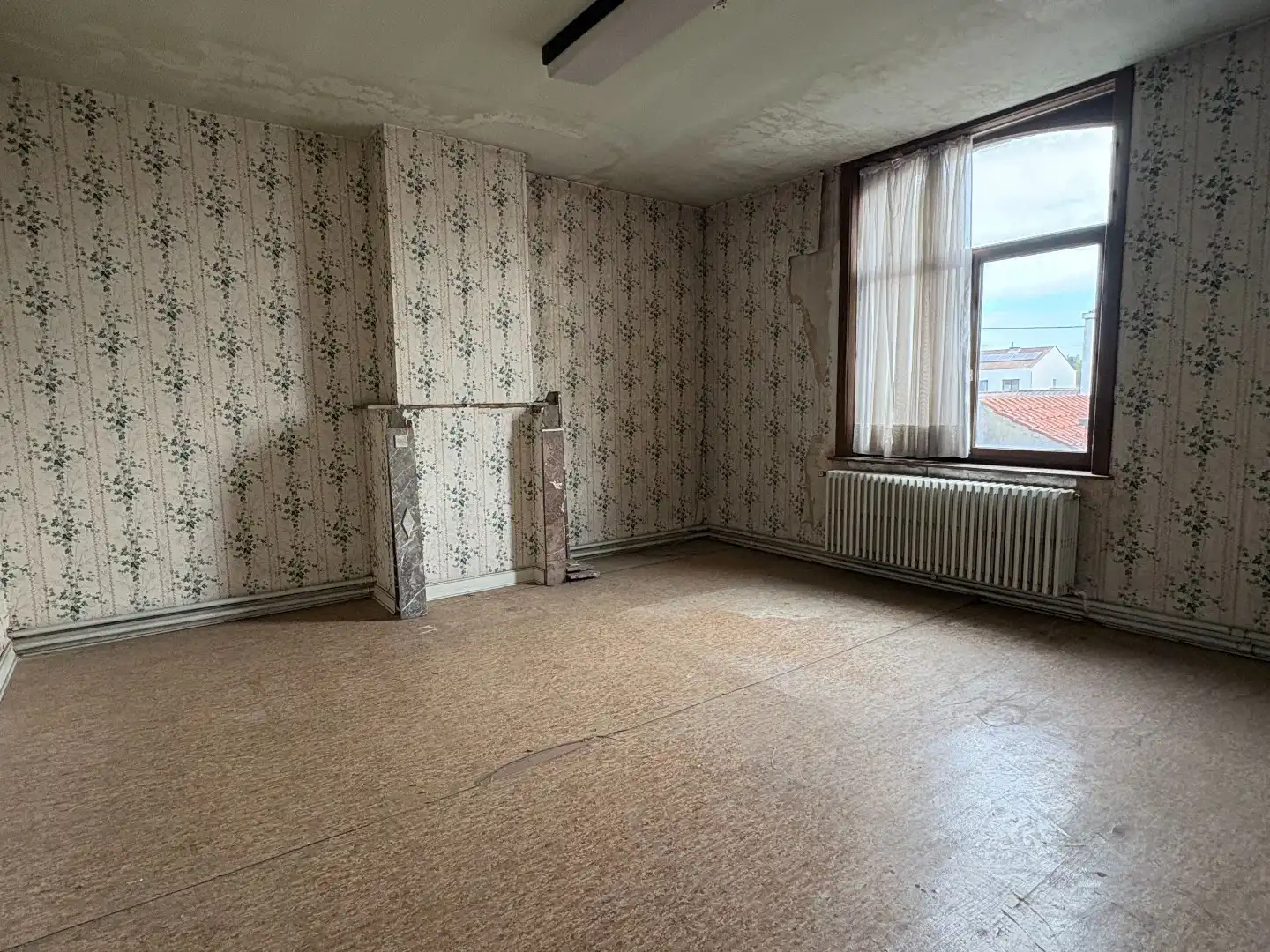 Ruime woning te koop met veel potentieel en mogelijkheid tot uitbreiding foto 5