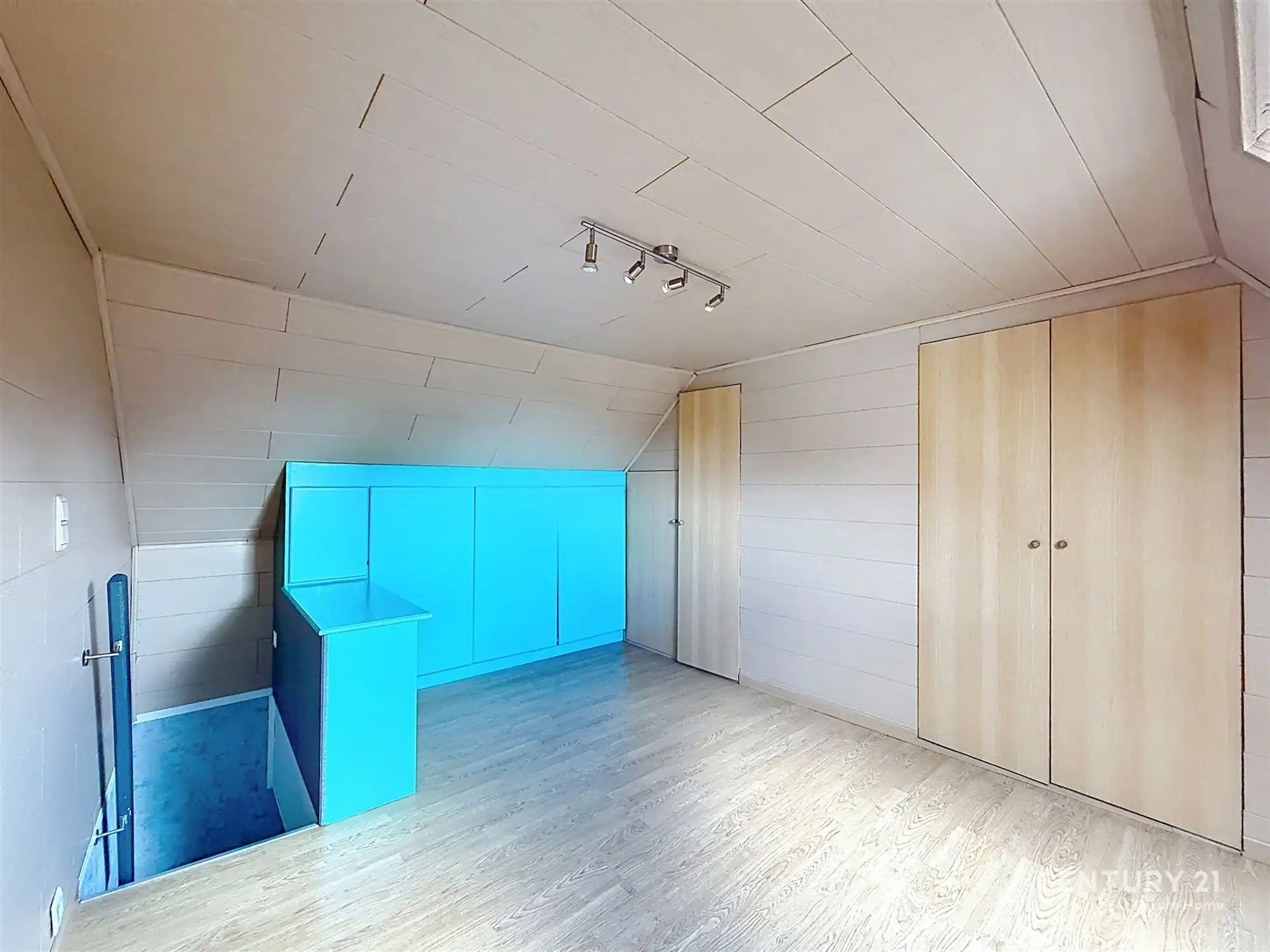 Charmante rijwoning te koop in Diest! foto 18