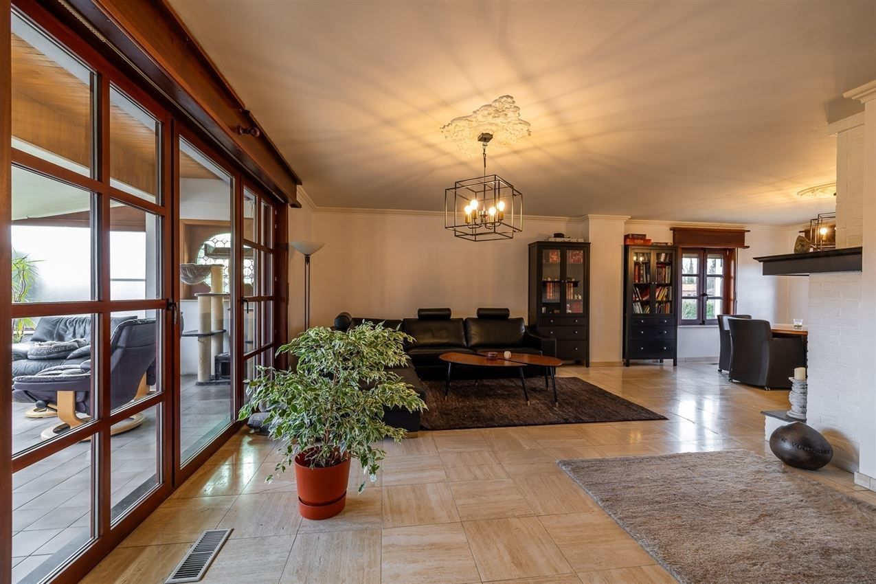 Unieke locatie, twee jaar geleden vernieuwd  foto 10