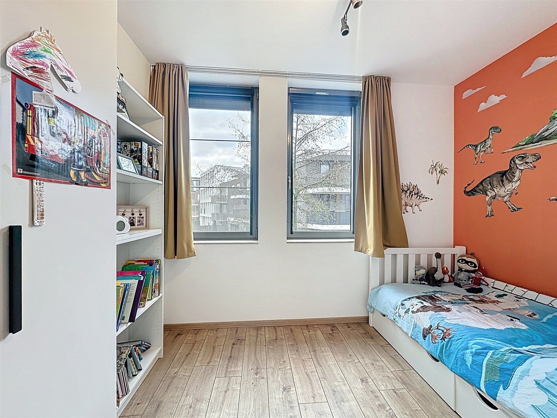 Recente woning met 4 slk en autostaanplaats op toplocatie foto 12