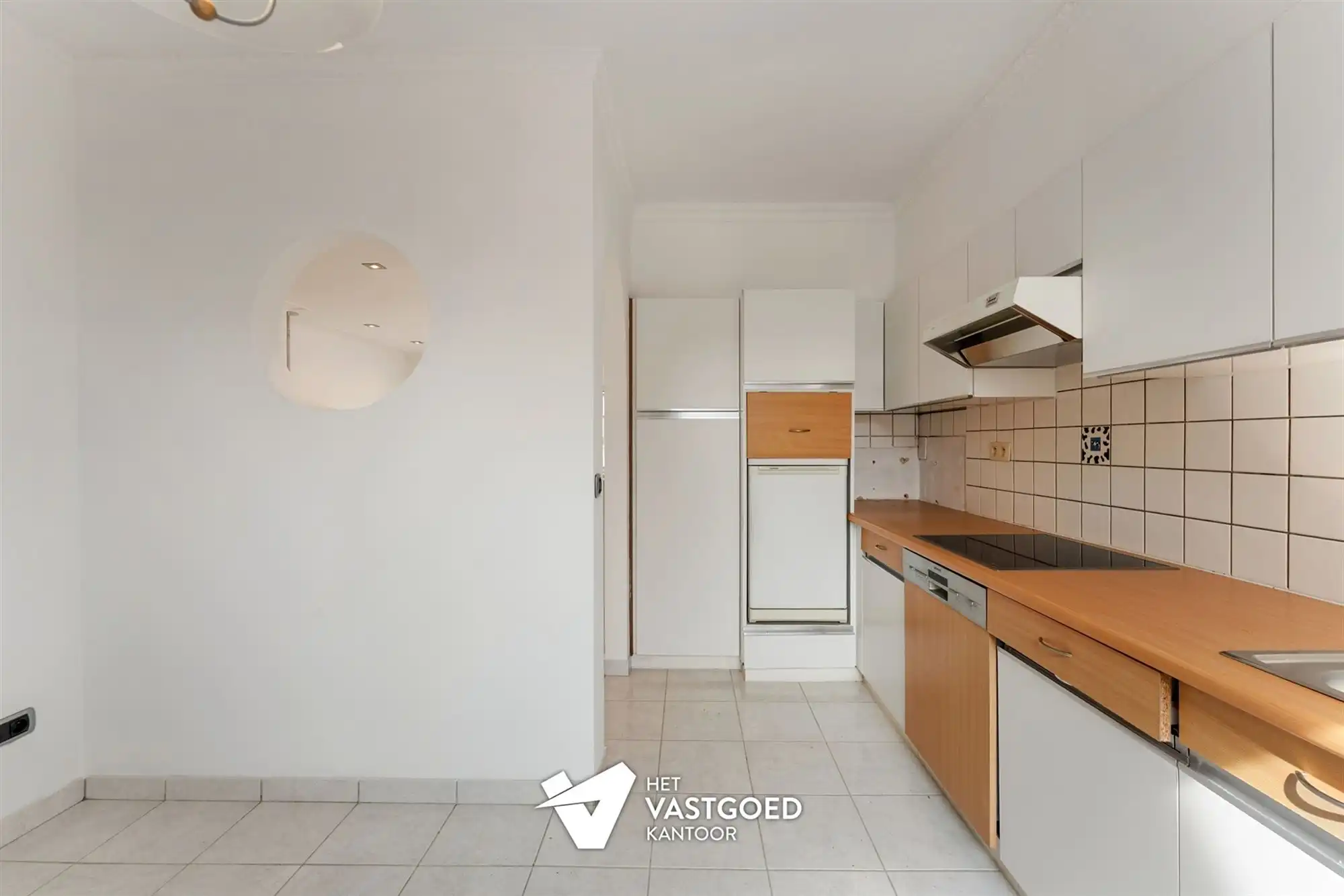 ZEER RUIM PAND (CA 550M2) MET APPARTEMENT 3 SLAAPKAMERS foto 14