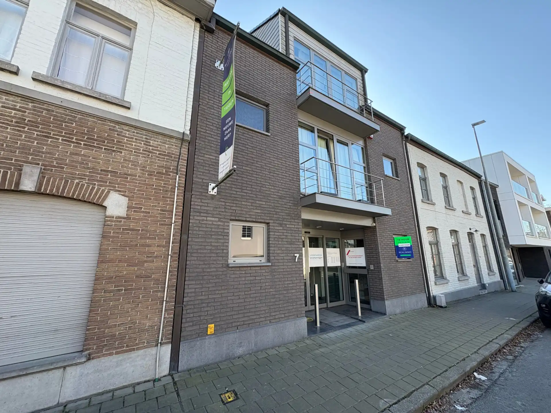 Handelsruimte te huur Tiegem foto 10