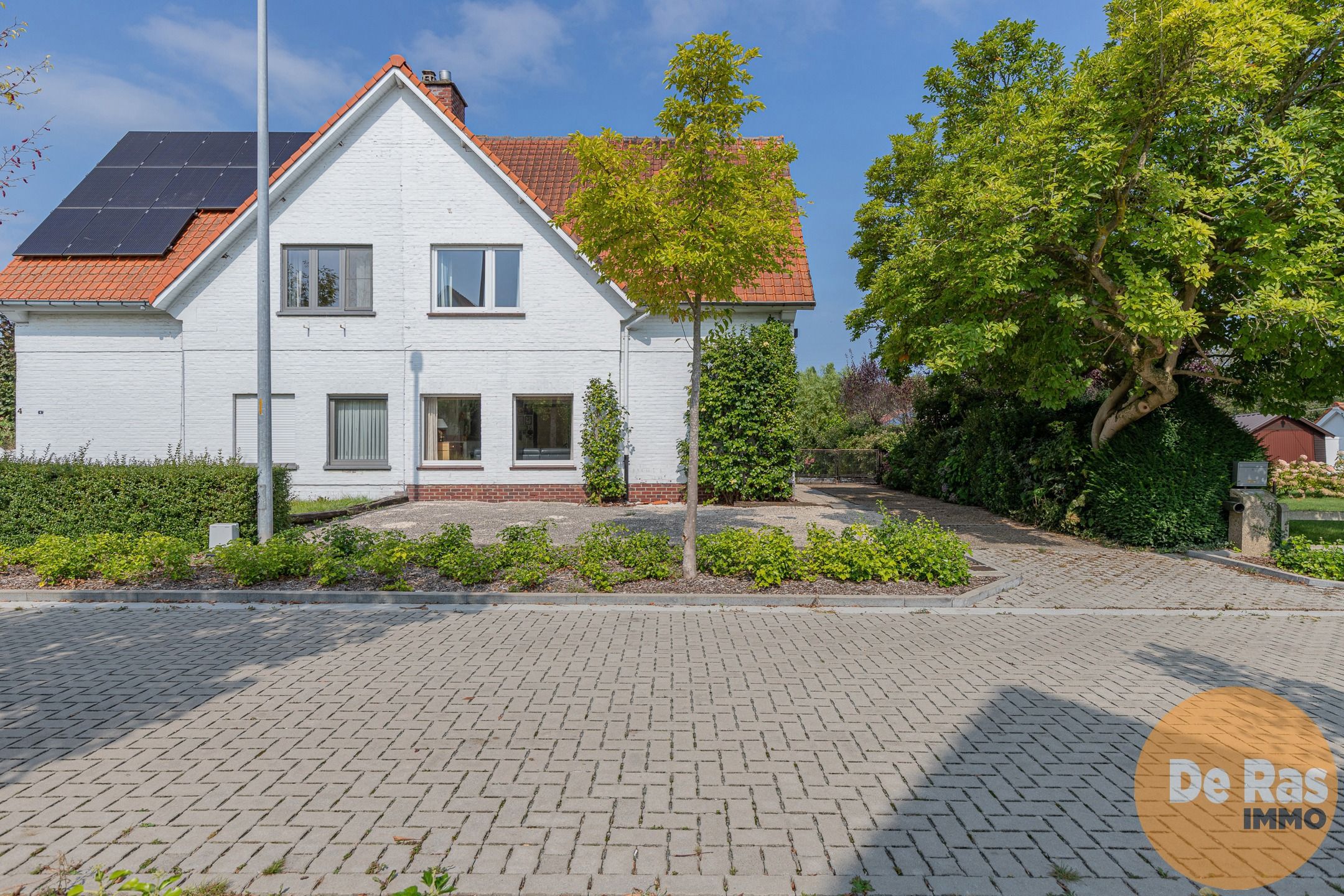 NIEUWERKERKEN- GEZELLIG HUIS MET TUIN foto 2