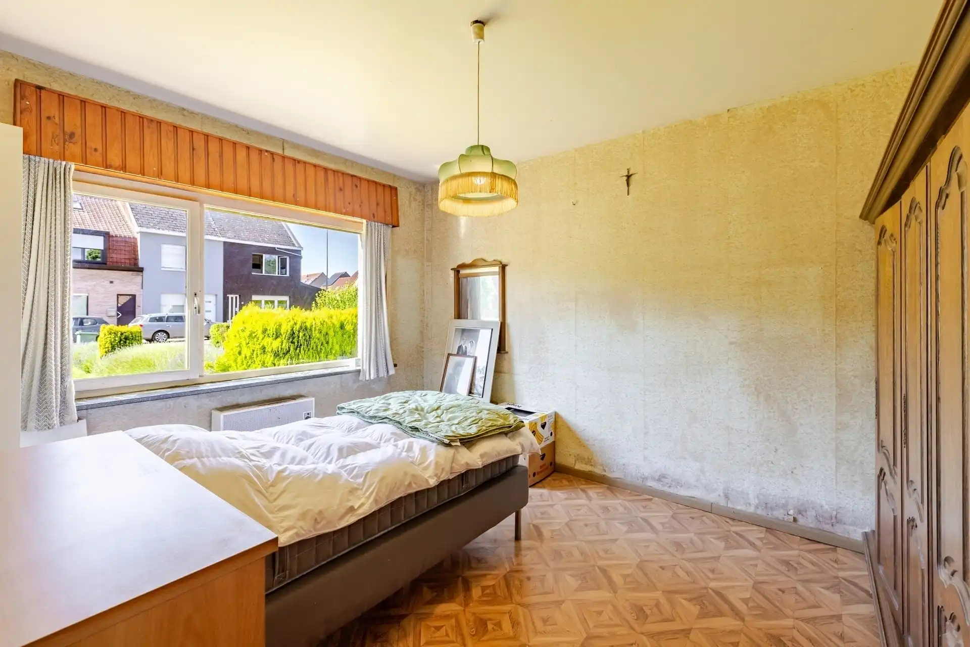 Interessante te renoveren bungalow in Massemen met groenzichten  foto 15