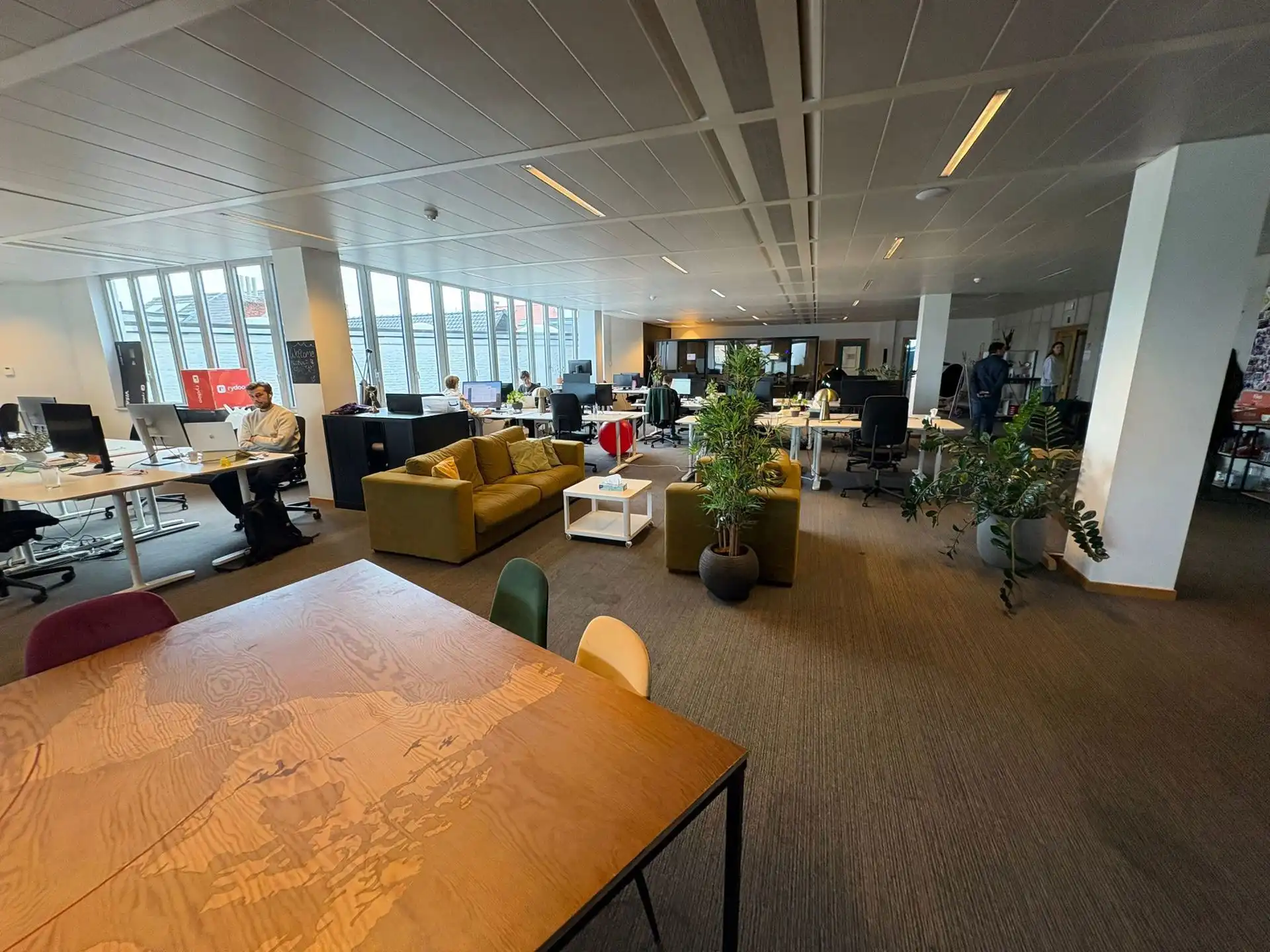 Kantoor 484,66 m²  in mooi statisch gebouw 3de verdieping foto 2