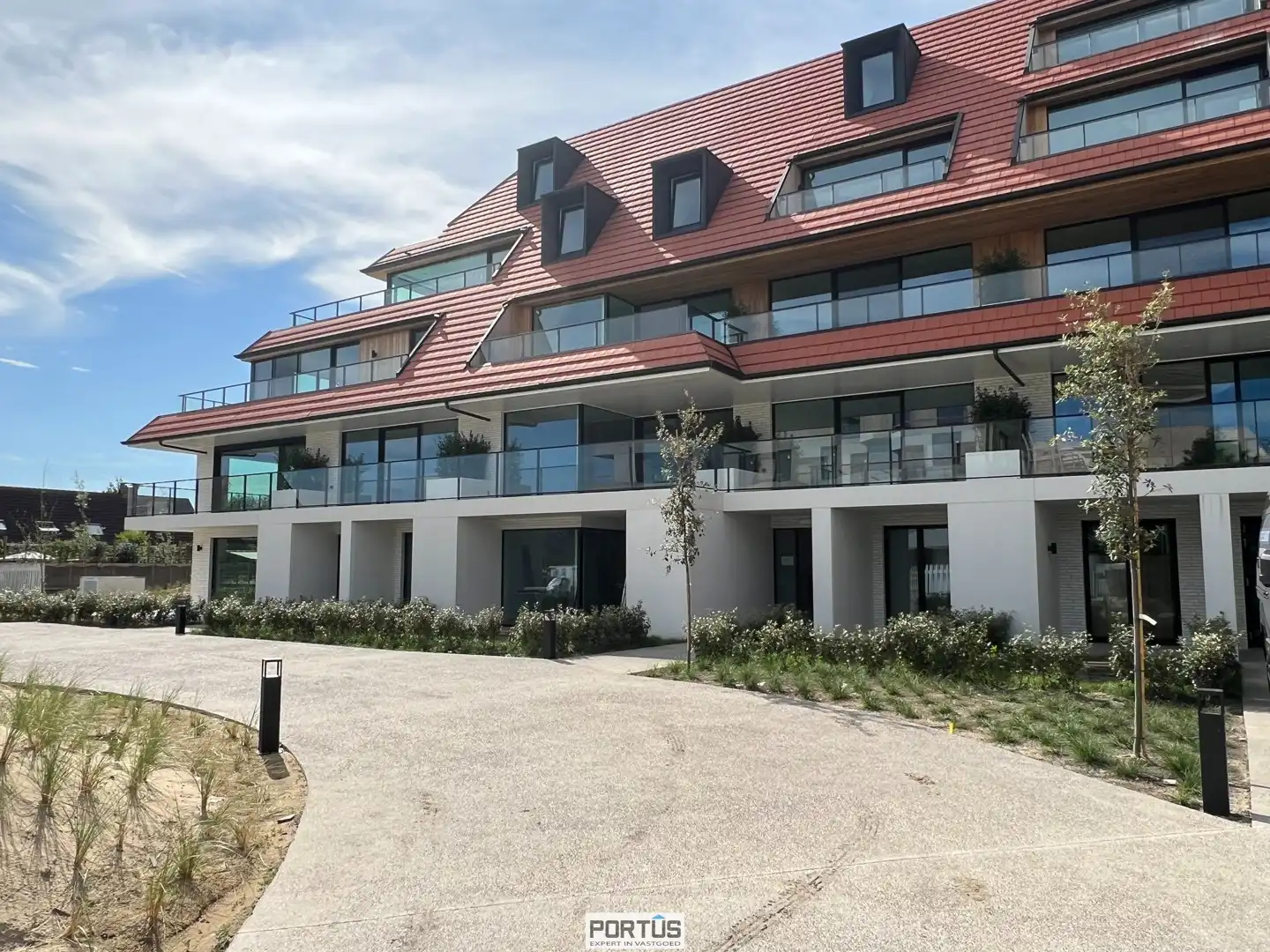 Instapklaar nieuwbouwappartement te koop met 1 slaapkamer in Residentie Portanic te Nieuwpoort foto 6