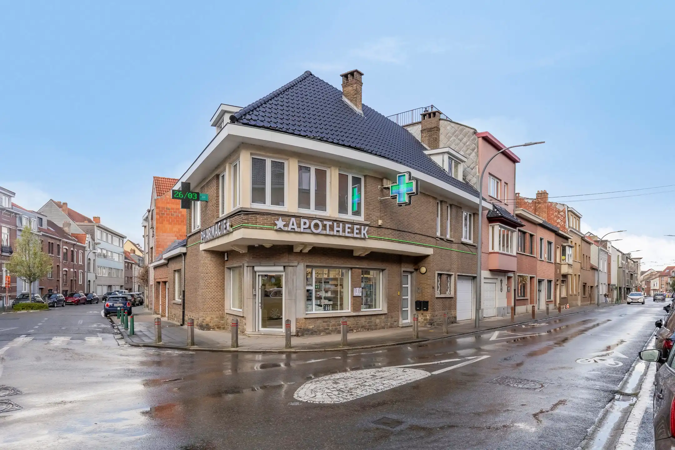 🏡 Volledig gerenoveerde triplex in Drogenbos foto 2