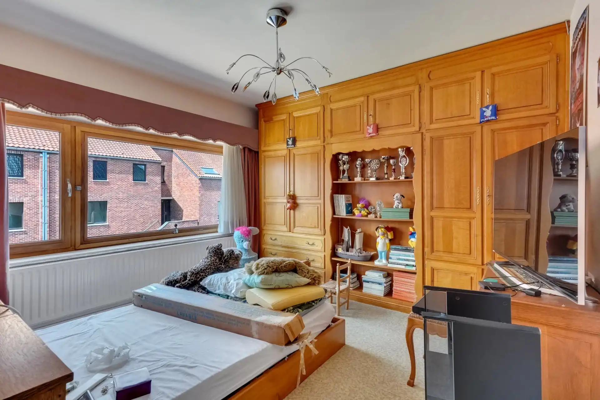Ruime woning met centrale ligging foto 14