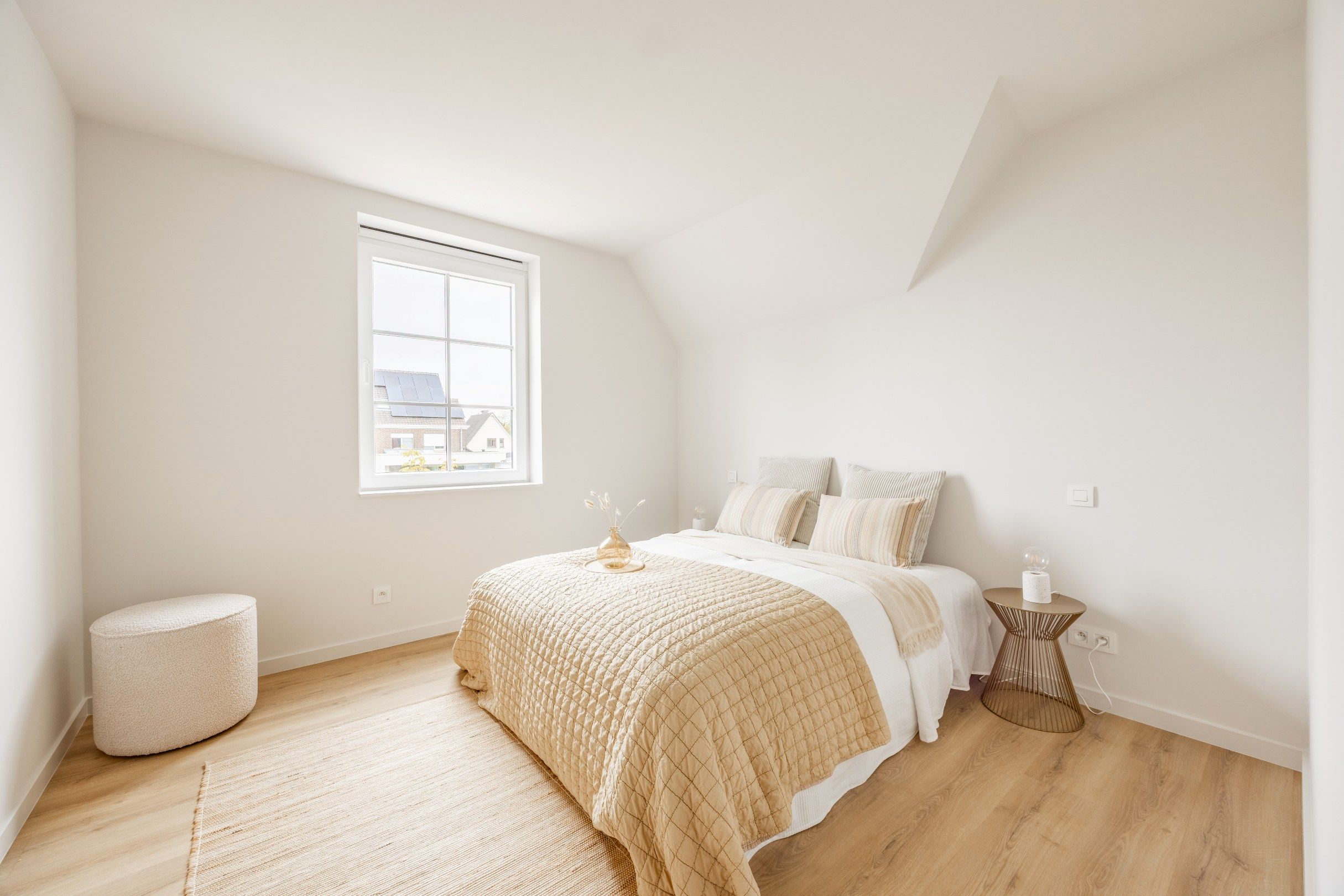 PRACHTIGE NIEUWBOUWWONING MET GARAGE foto 10