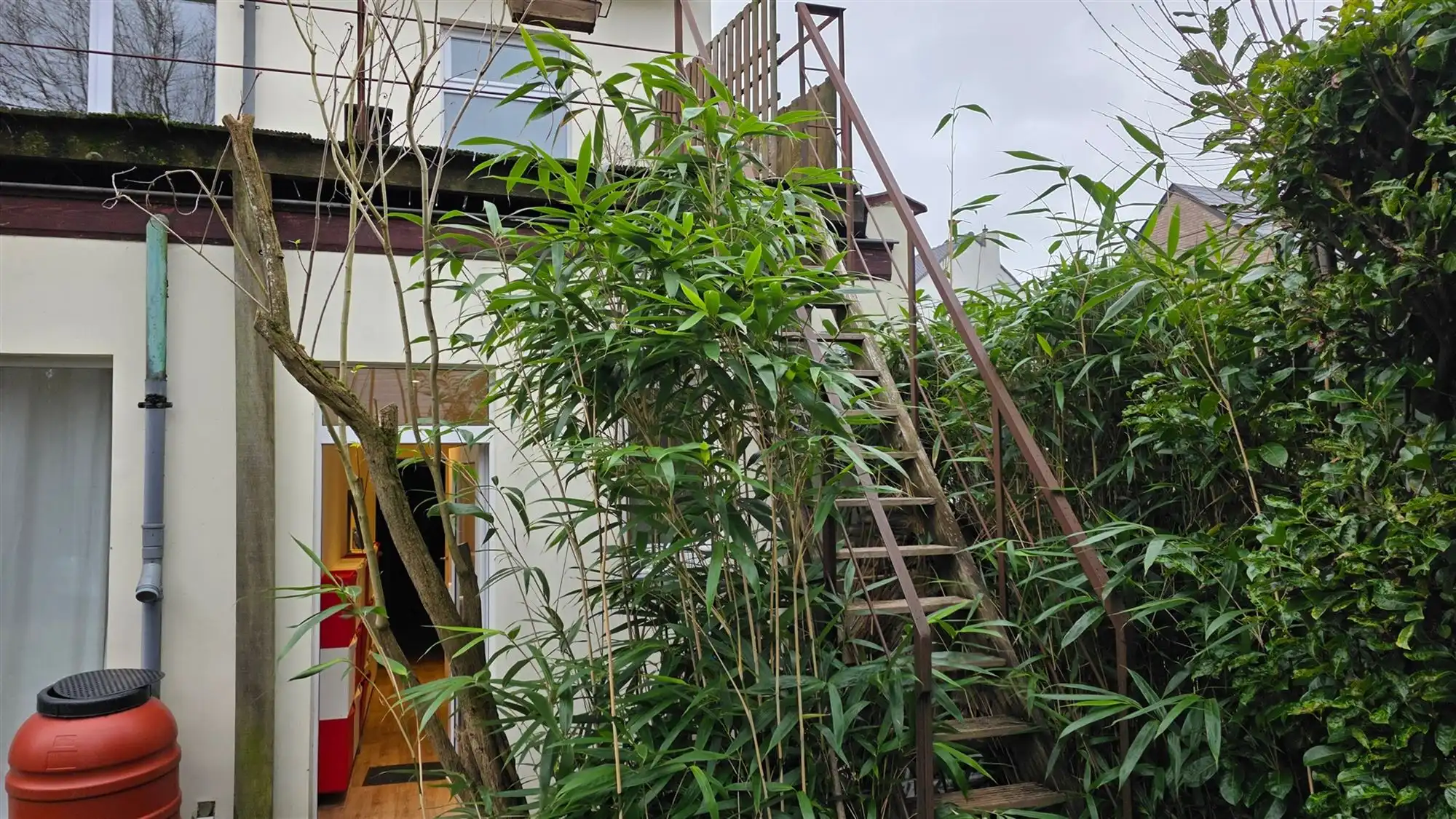 Charmant Huis in Gezellige Buurt! foto 24