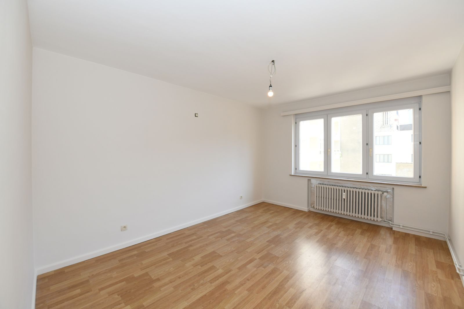 Gerenoveerd appartement met 2 slpk en frontaal zeezicht foto 5