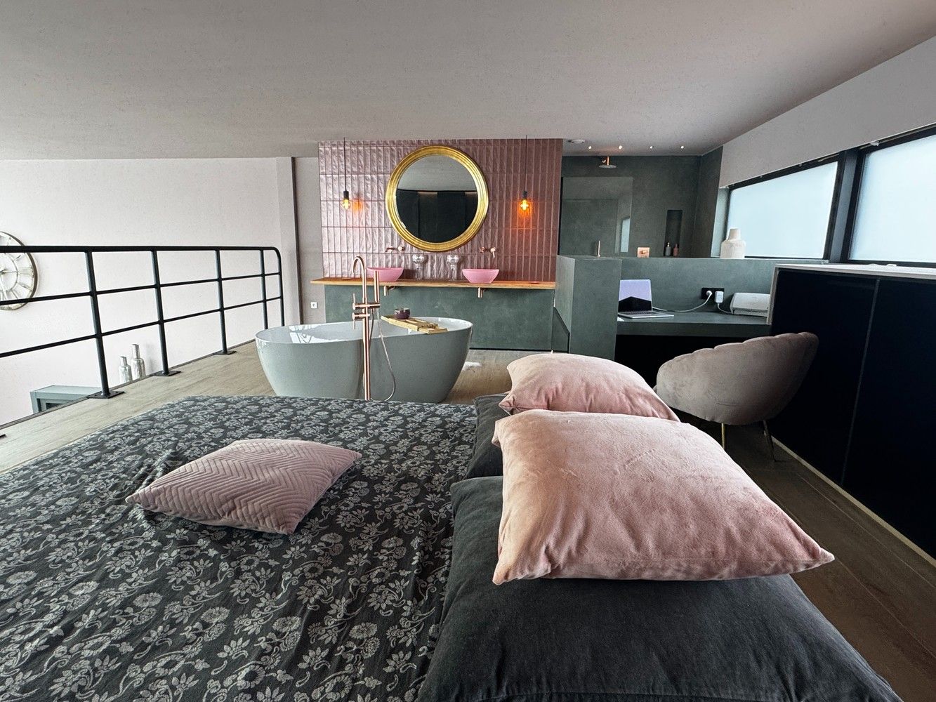 Nieuwbouwwoning met uitzonderlijke beleving te koop in Dilsen-Stokkem foto 15