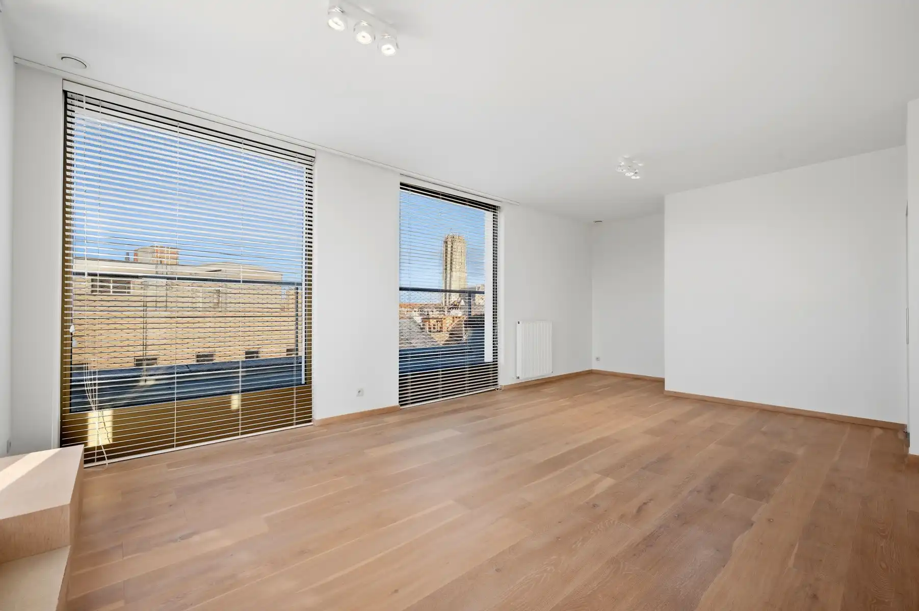 Penthouse met heerlijk terras in het gegeerde Clarenhof foto 6
