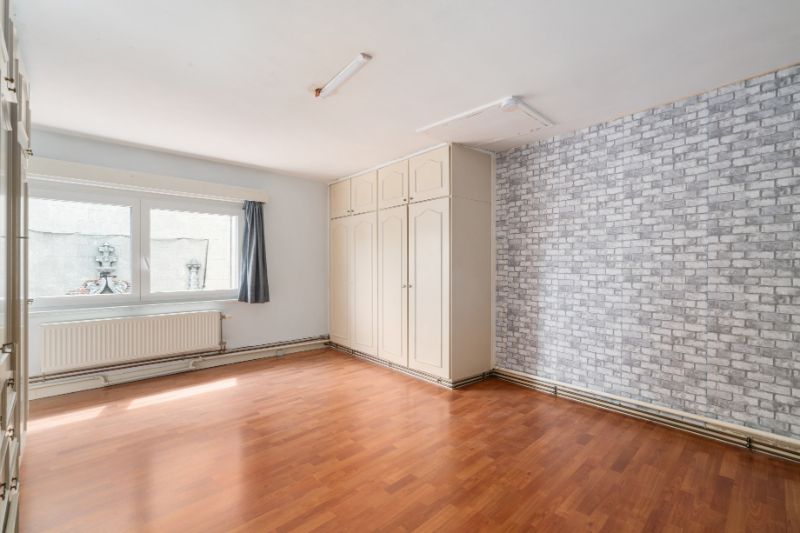 Appartement met 3 slpkmrs + wassalon foto 16