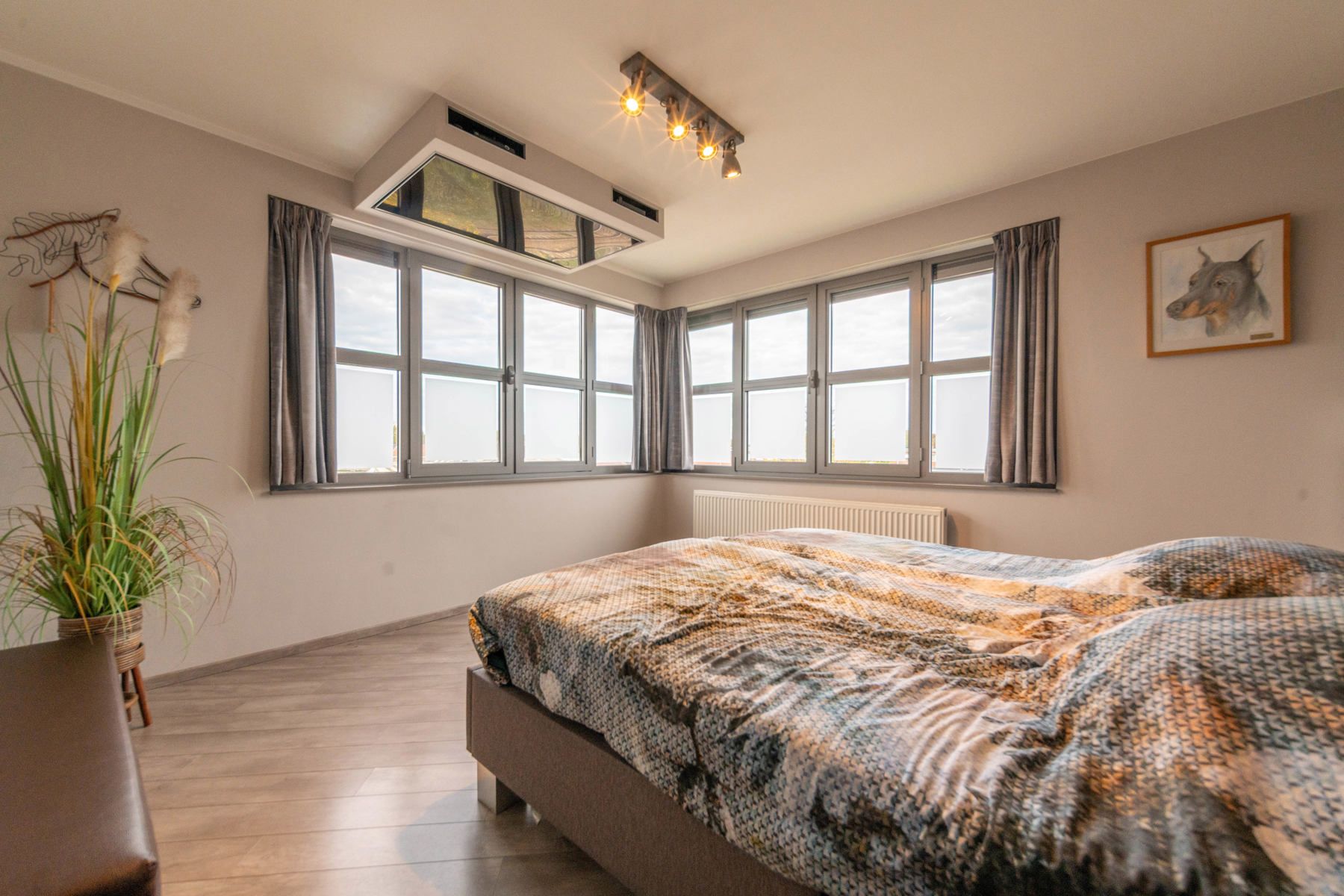 Ruim en luxueus duplexappartement met groot zuid-gericht terras. foto 13