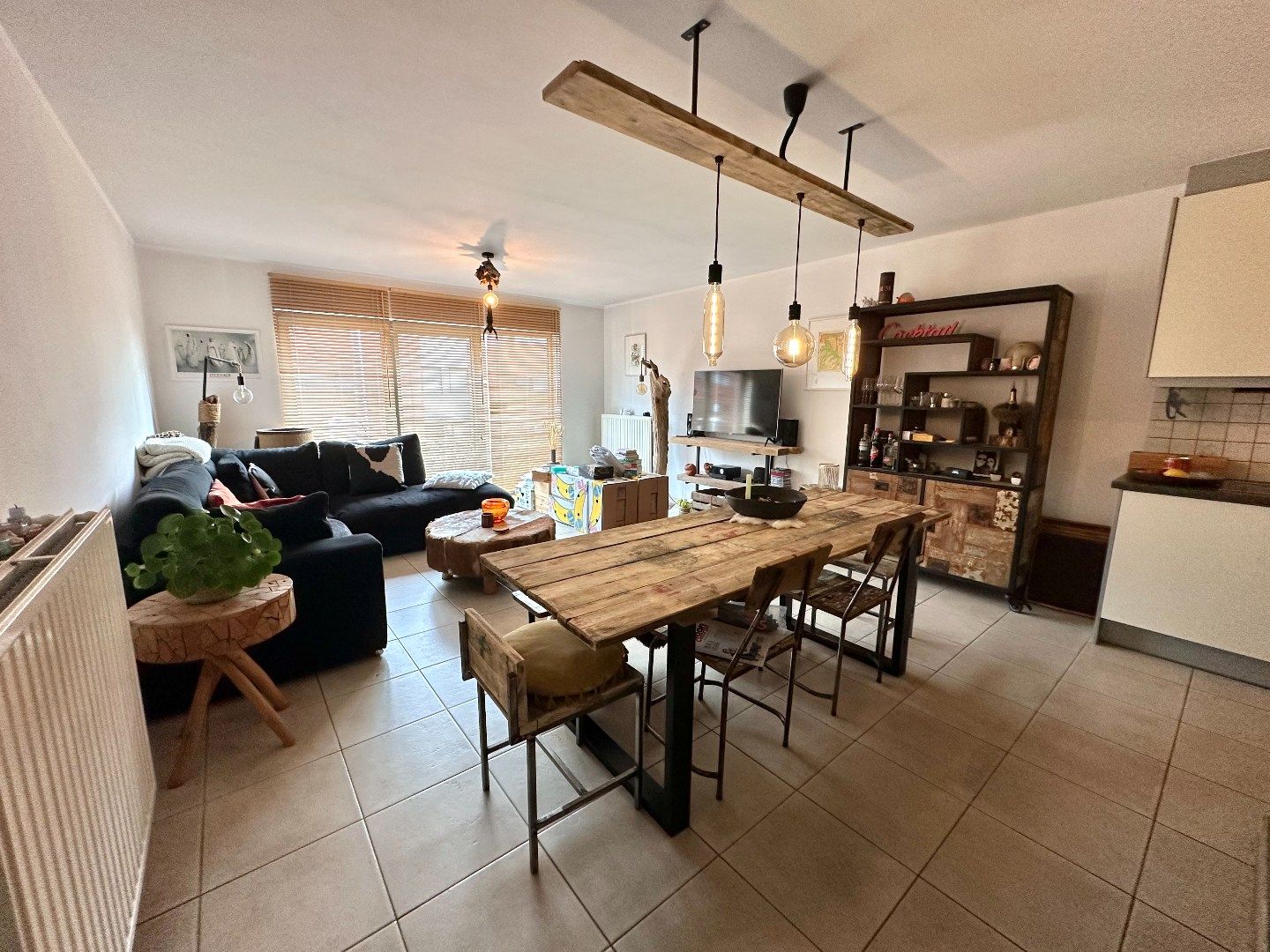 Appartement gelegen in de zeer geliefde Heilig-Hartwijk in Hasselt. foto 2