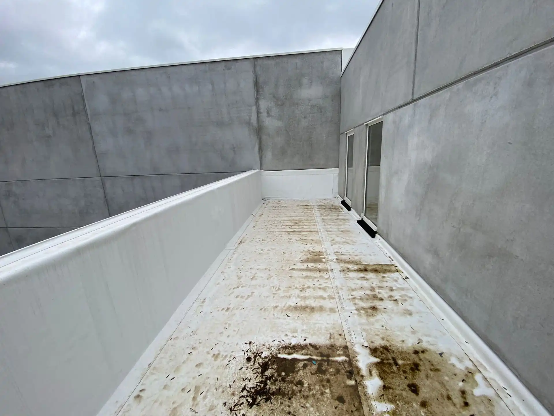 Magazijn te huur foto 12