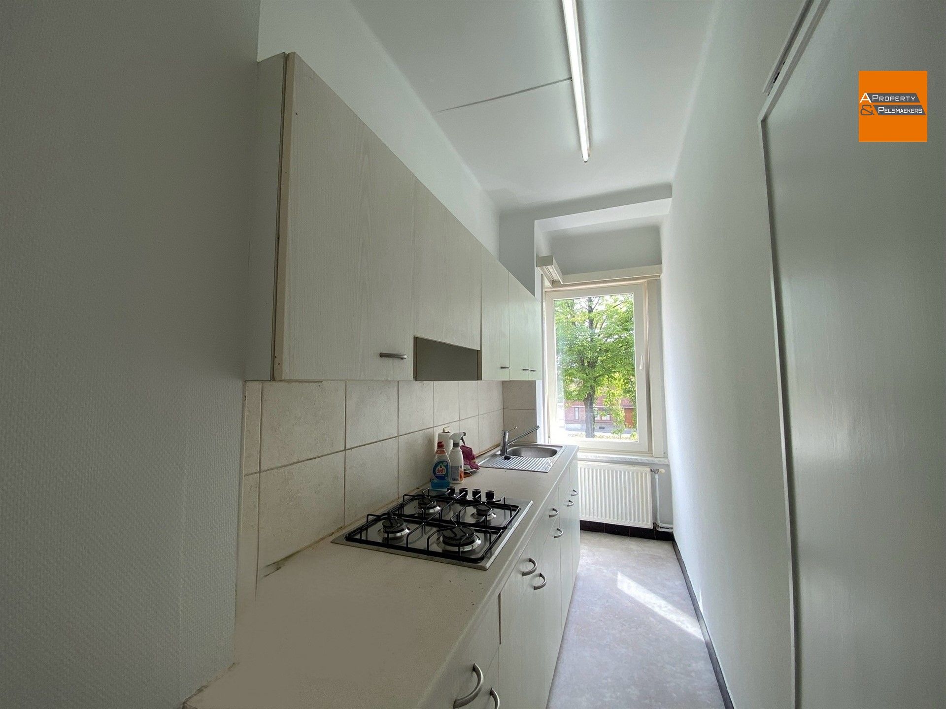 Aangenaam en gezellig appartement met 2 slaapkamers nabij het centrum van Tienen.  foto 9