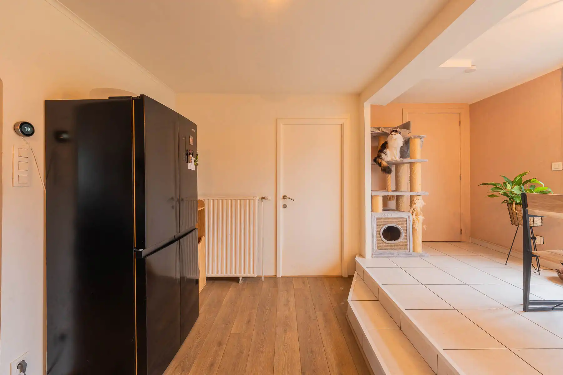 Karaktervolle, vrijstaande woning met mooie tuin foto 7