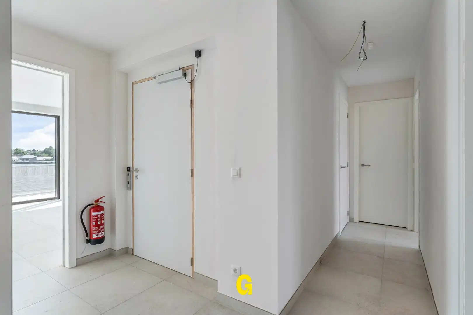 Luxueus energiezuinig penthouse appartement met ruim zonneterras met prachtig verzicht op het stadscentrum en achterliggend groen foto 4