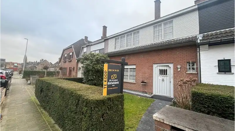 Comfortabele 3-slaapkamerwoning met GARAGE en TUIN te koop in Assebroek Brugge foto 18