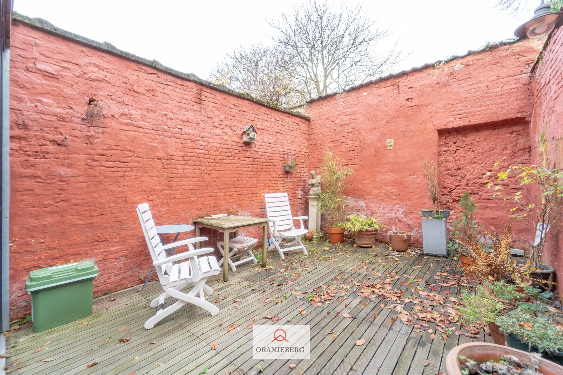 Huis met tuintje vlakbij Coupure foto 10