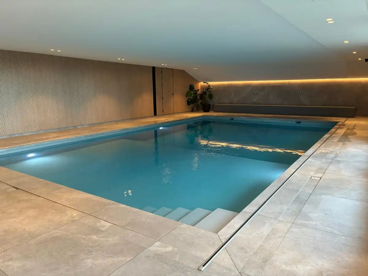 HOEKAPPARTEMENT MET PANORAMISCH ZEEZICHT TE KOOP IN DE PANNE : foto 21