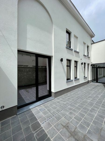 Stijlvolle woning tussen Sint-Pietersstation en het Miljoenenkwartier foto 16