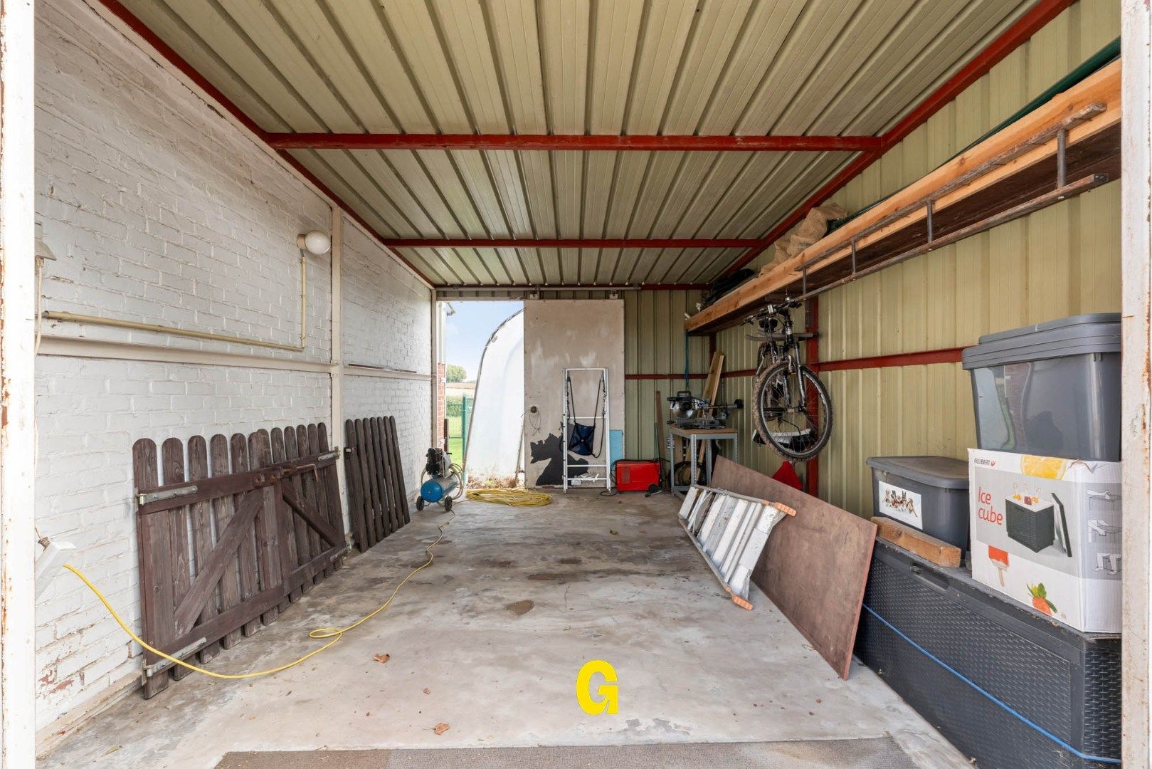 Te renoveren halfopen woning met tuin en ruime weide op 38a62ca, met prachtig verzicht op de achterliggende groene omgeving foto 22