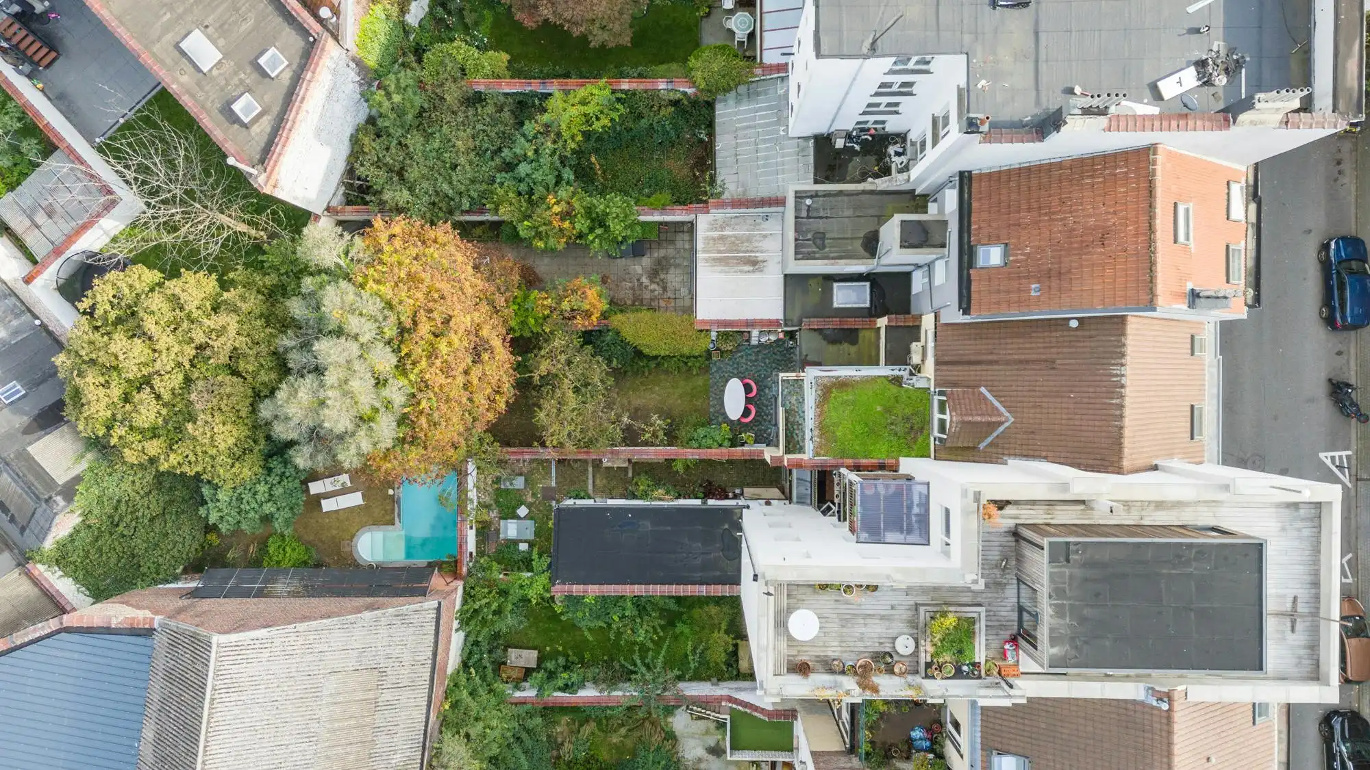 Prachtig en historisch herenhuis met uniek stadszwembad te koop in Molenbeek foto 32