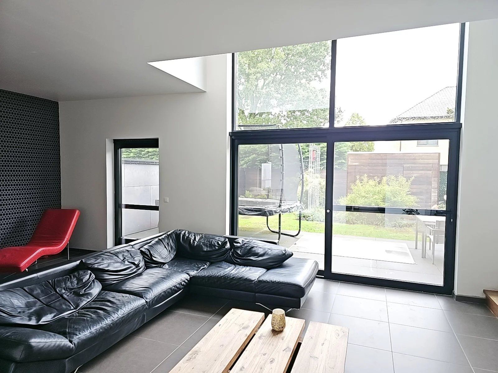 Zeer energiezuinige rustig gelegen woning, binnen de grote ring van Hasselt. foto 4