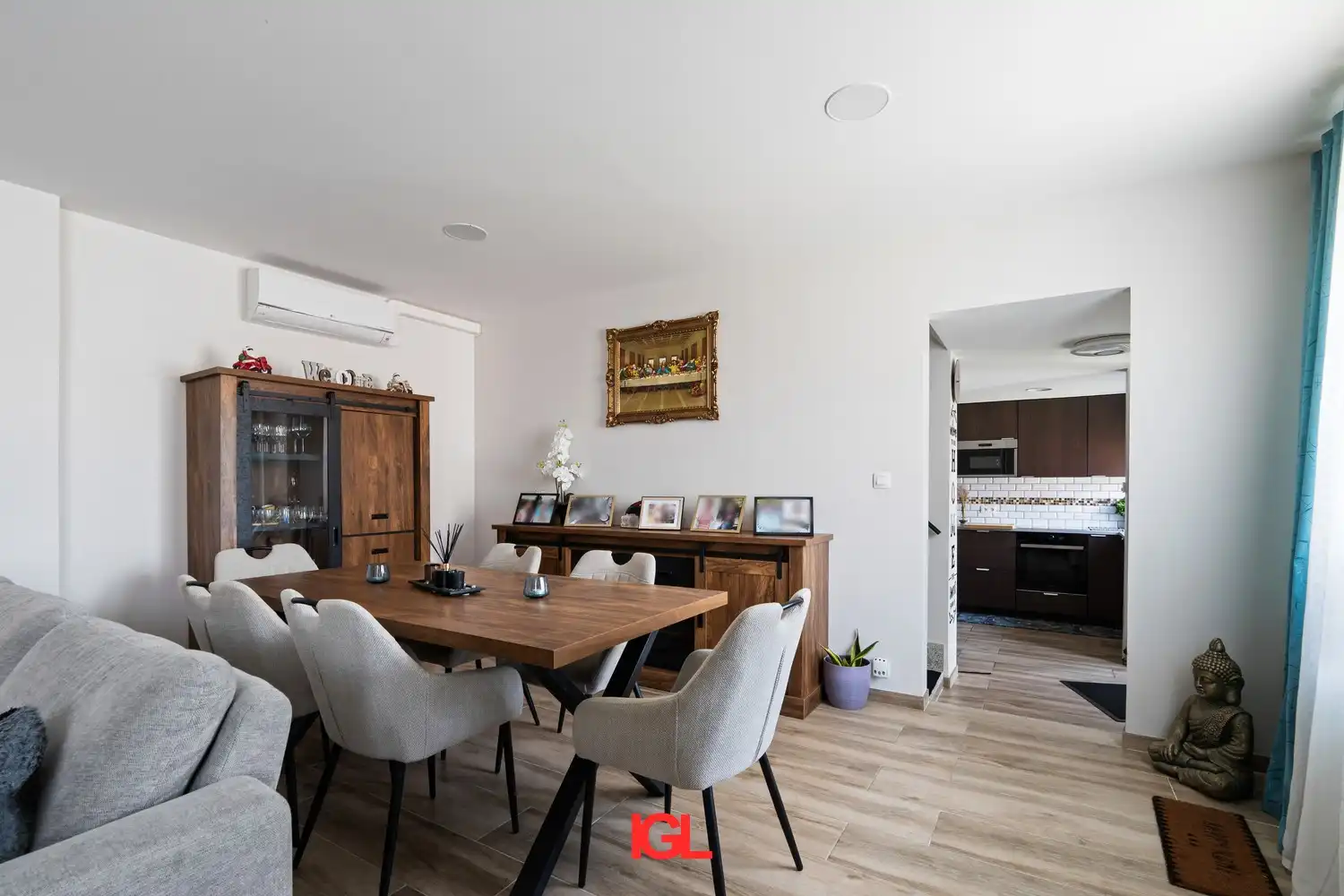 Charmante halfopen woning te koop aan de Brusselbaan! foto 3
