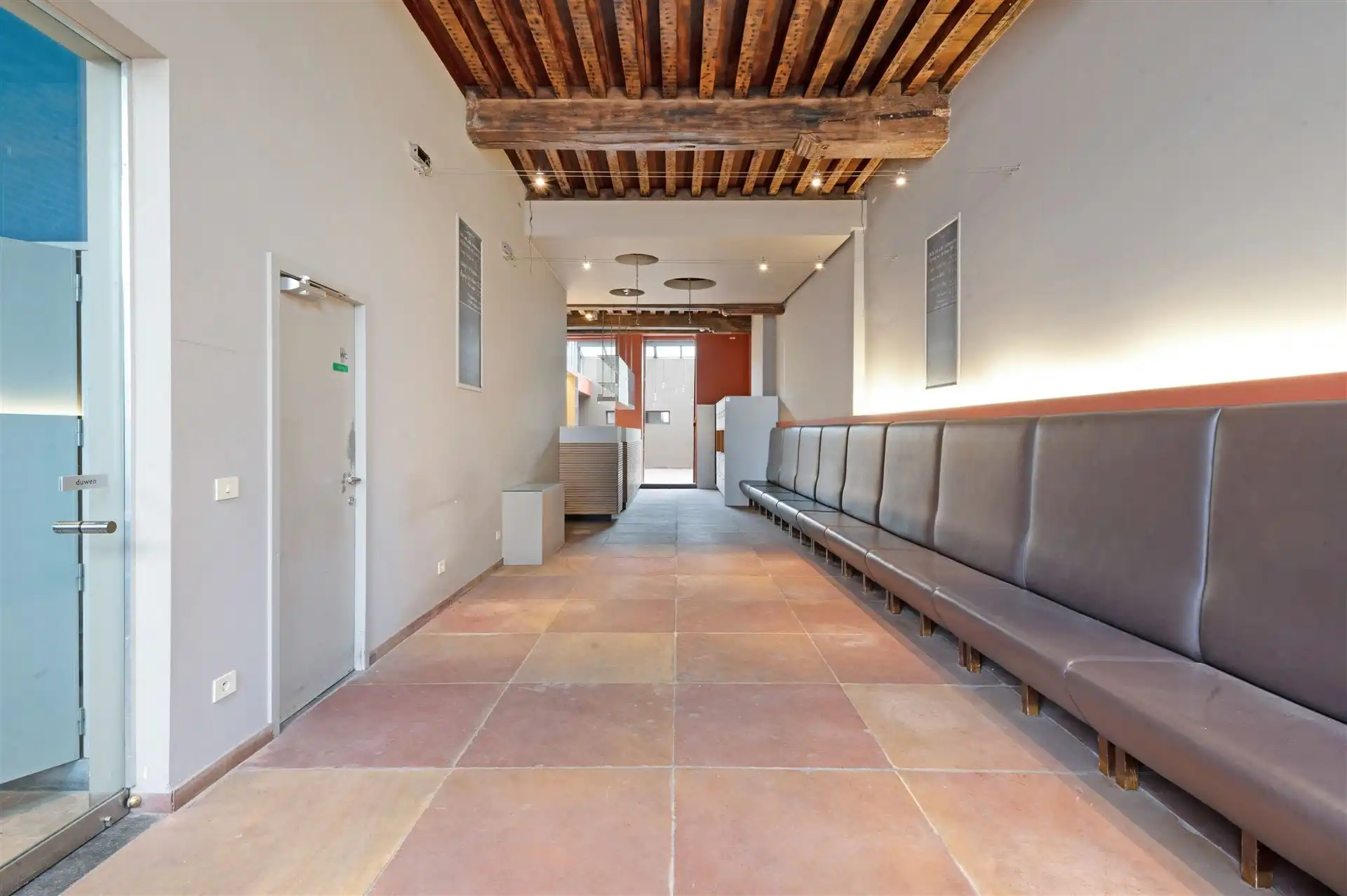 Historisch handelspand op de markt te Oudenaarde foto 7