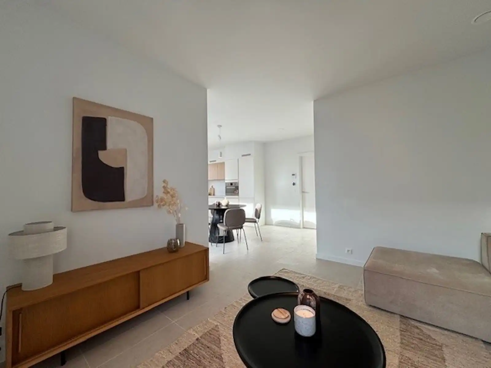 Appartement te koop foto {{pictureIndex}}