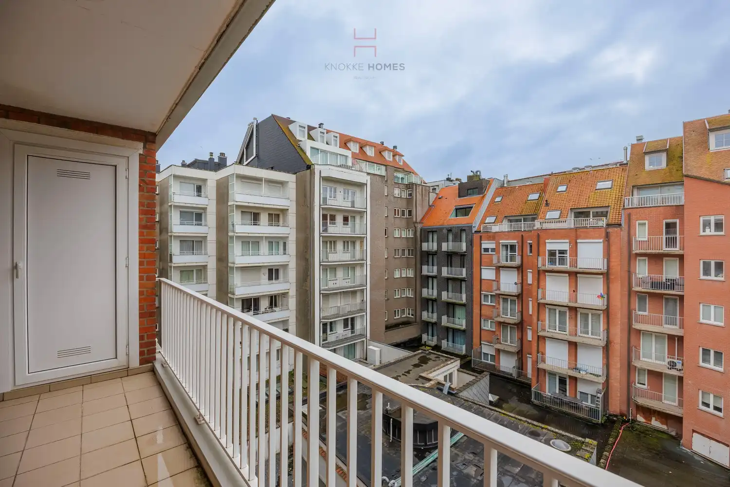 3-kamerappartement met frontaal zeezicht aan het Albertplein foto 20