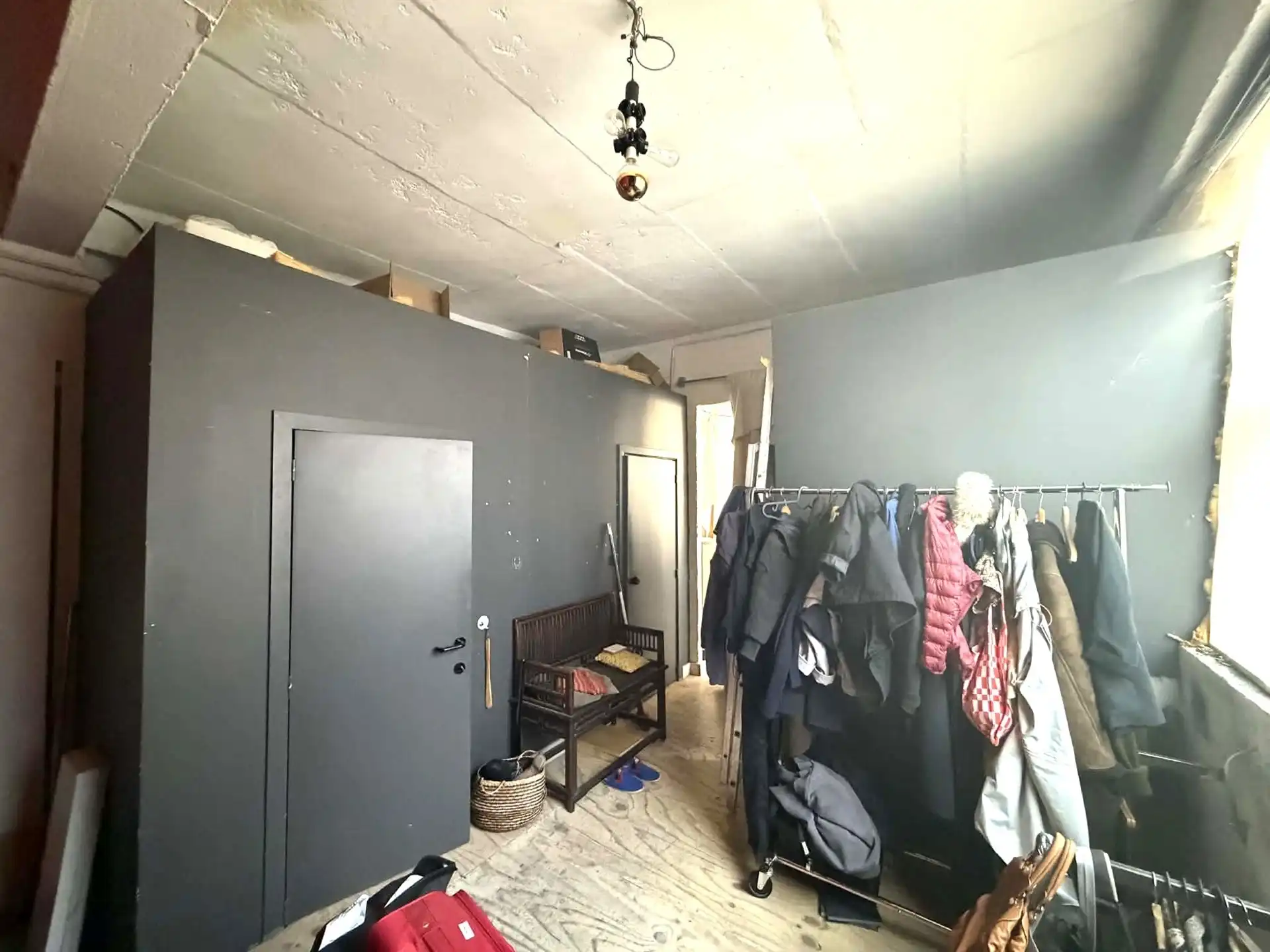 Ruime atelier te huur in Koekelberg.



 foto 8