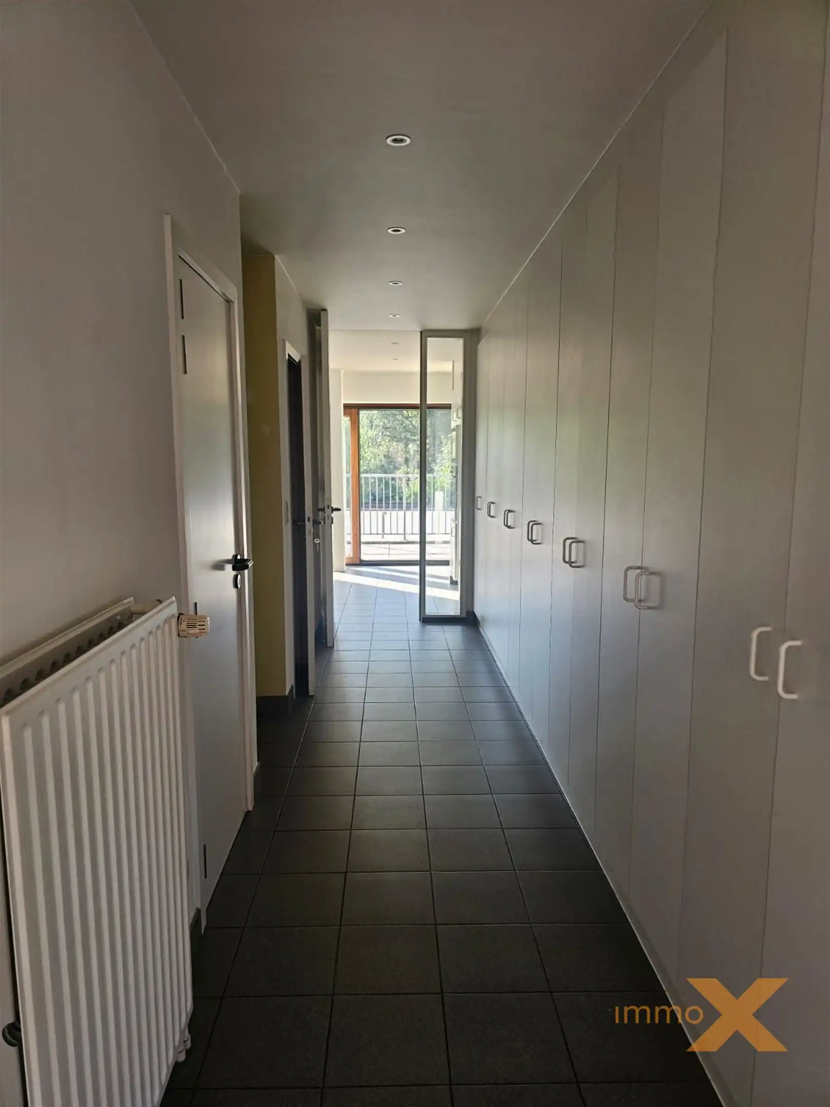 GROOT DUPLEXAPPARTEMENT MET RUIM TERRAS EN GARAGE foto 11