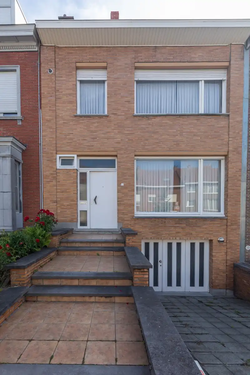 Te moderiseren woning met tuin garage en 3 slaapkamers (meer mogelijk). Sint-Elisabethwijk! foto 17