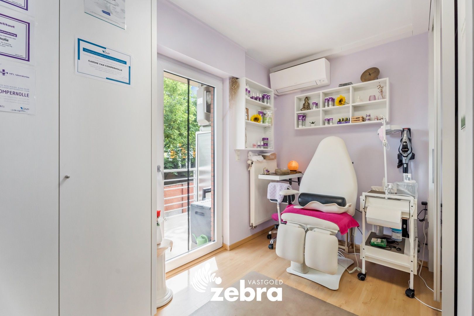 Instapklaar appartement met 2 slaapkamers in het centrum van Oostrozebeke! foto 10