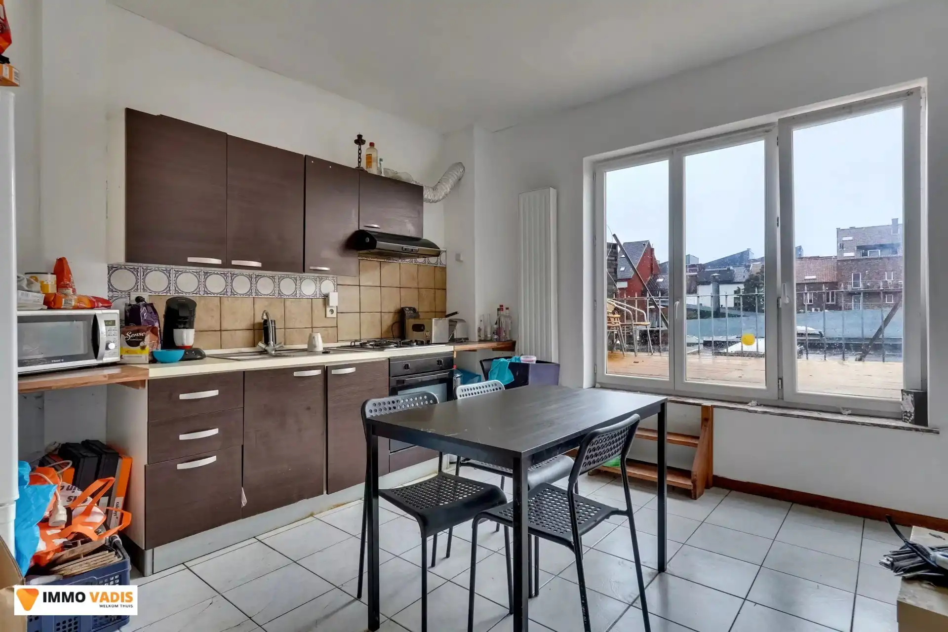 Appartement met loods foto 2