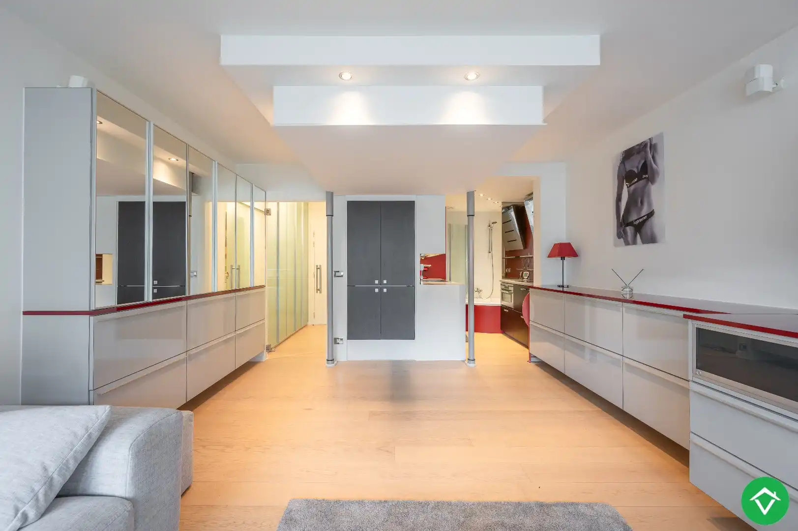 Centraal gelegen studio in dé winkelstraat van Knokke foto 6