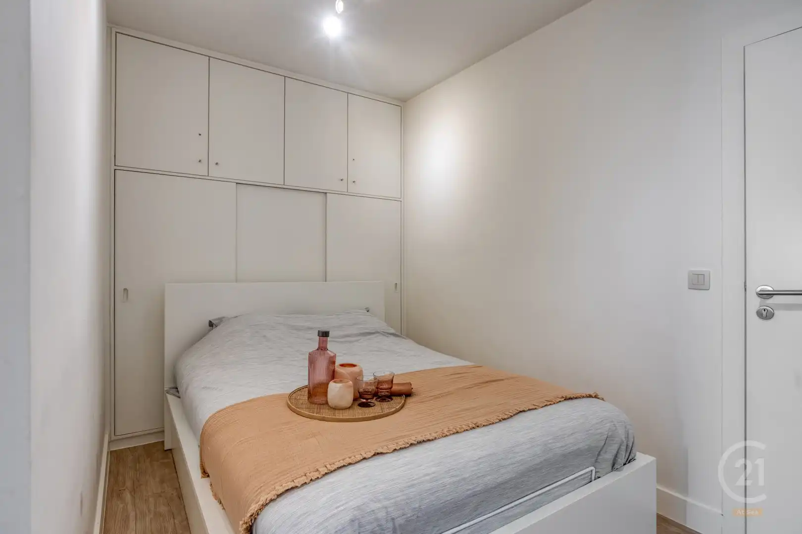 Instapklaar appartement met zijdelings zeezicht op toplocatie in Middelkerke foto 9