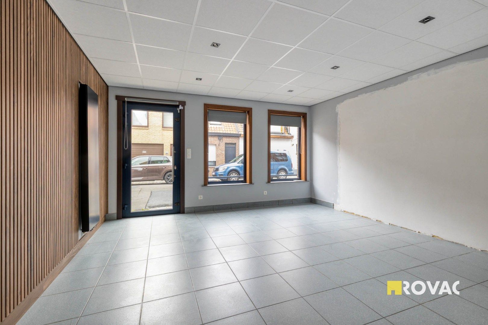 Polyvalente eigendom - handelsruimte met woonst. Garage mogelijk foto 3